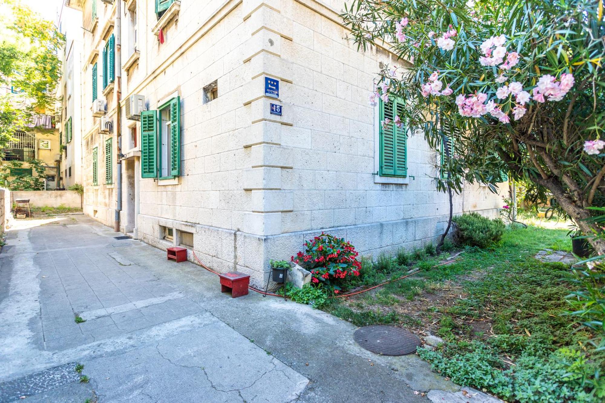 Leilighet Traditional Bacvice, 3 Min Walk To The